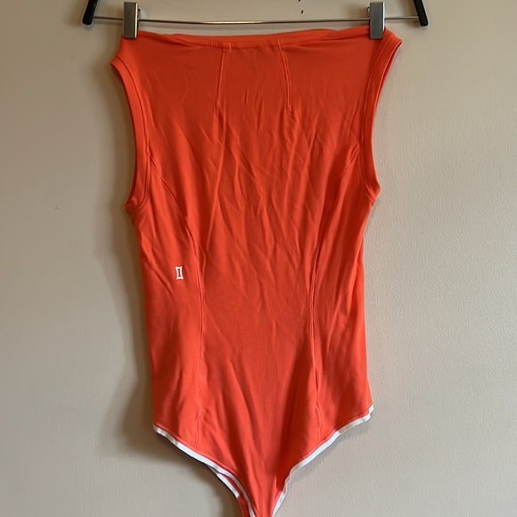 Kit and Ace merino blend coral crew neck body suit with adjustable snap crotch - Picture 5 of 8